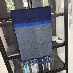 Bergdorf Goodman Scarf